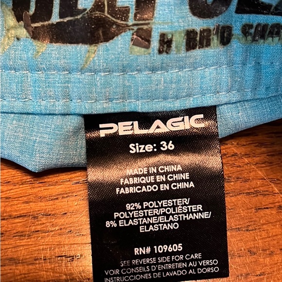 Pelagic shorts - Picture 2 of 5